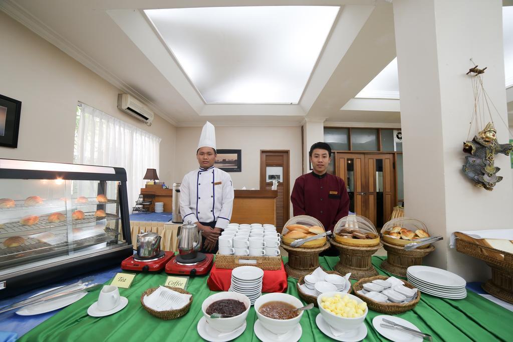 Mandalay City Hotel Kültér fotó